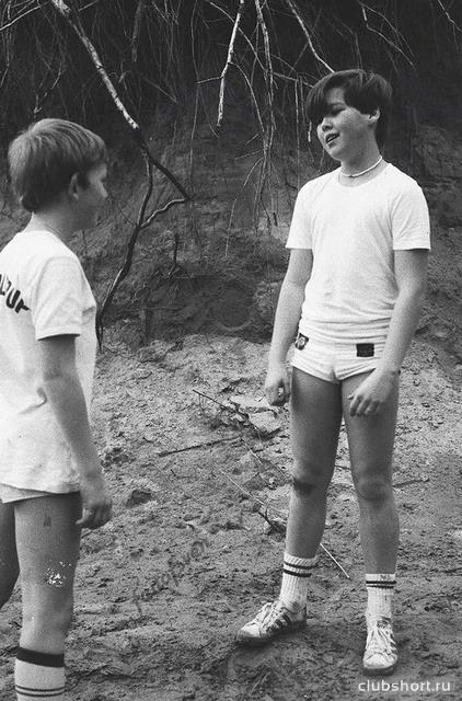 13620_wb6-69-boys-in-shorts.jpg